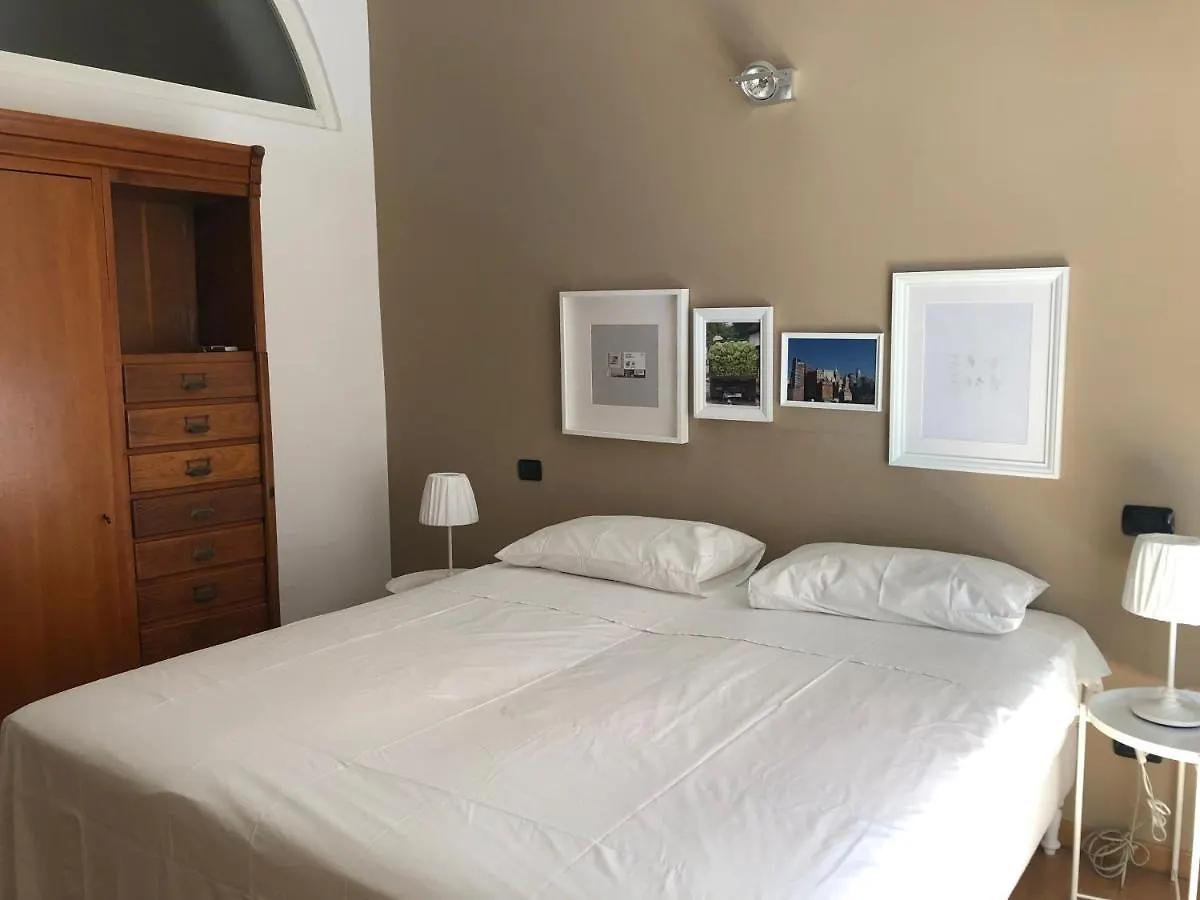 Intendenza 32 Suite Historical Centre Bari Bed & Breakfast